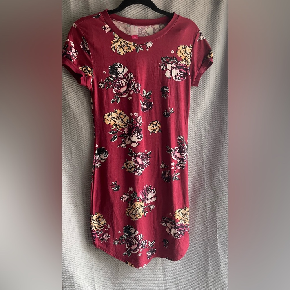 Floral Print Dress in Burgundy size M